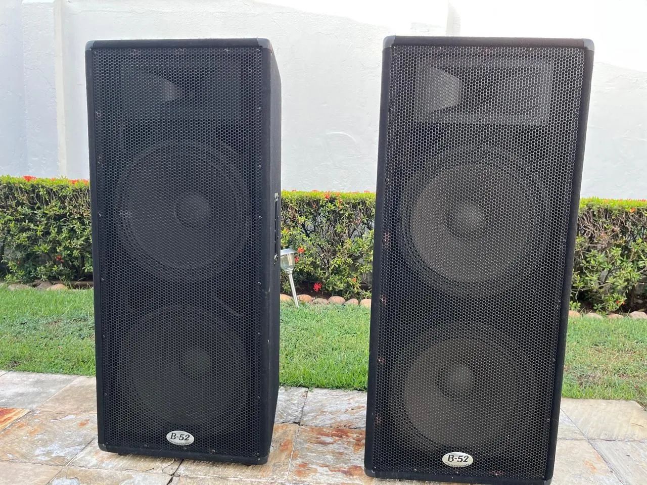 Vendo 02 Caixas de Passivas B52  - Foto 3