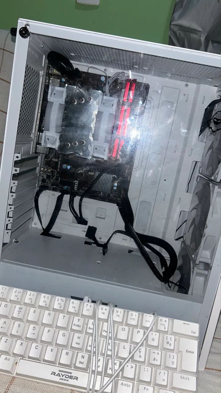 I7-7700 COM 16GB RAM ( SEM SSD/HD )