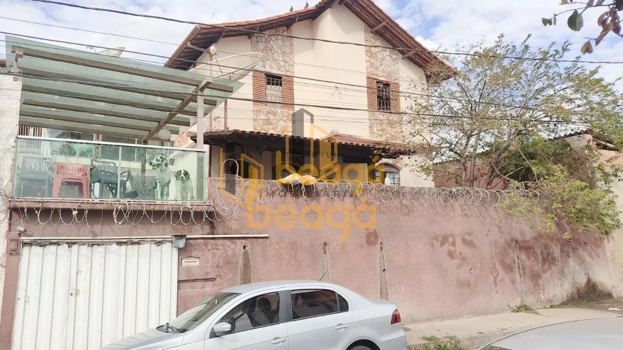 Casa com 3 quartos à venda em Belo Horizonte