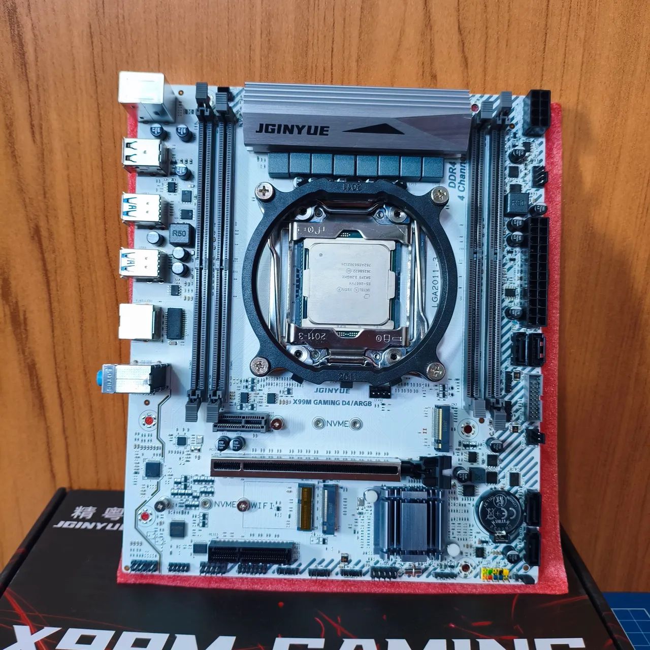 Kit X99 - Gaming D4 + Xeon E5 2667 v4
