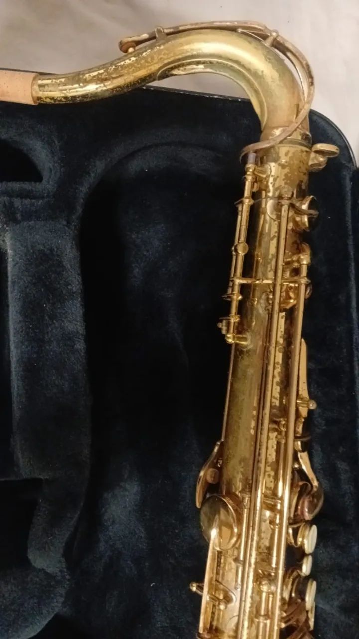 Saxofone Tenor Yamaha 475 - Foto 4