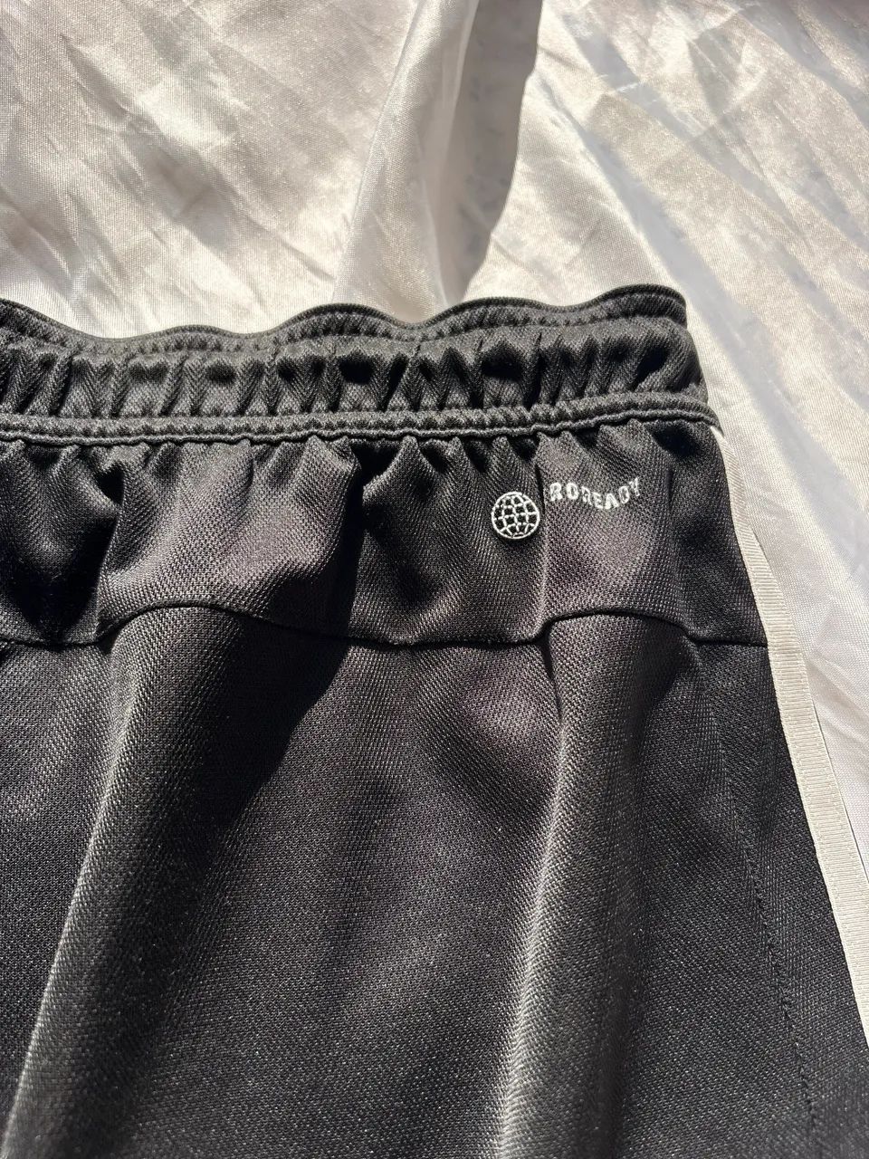Bermuda adidas  - Foto 2