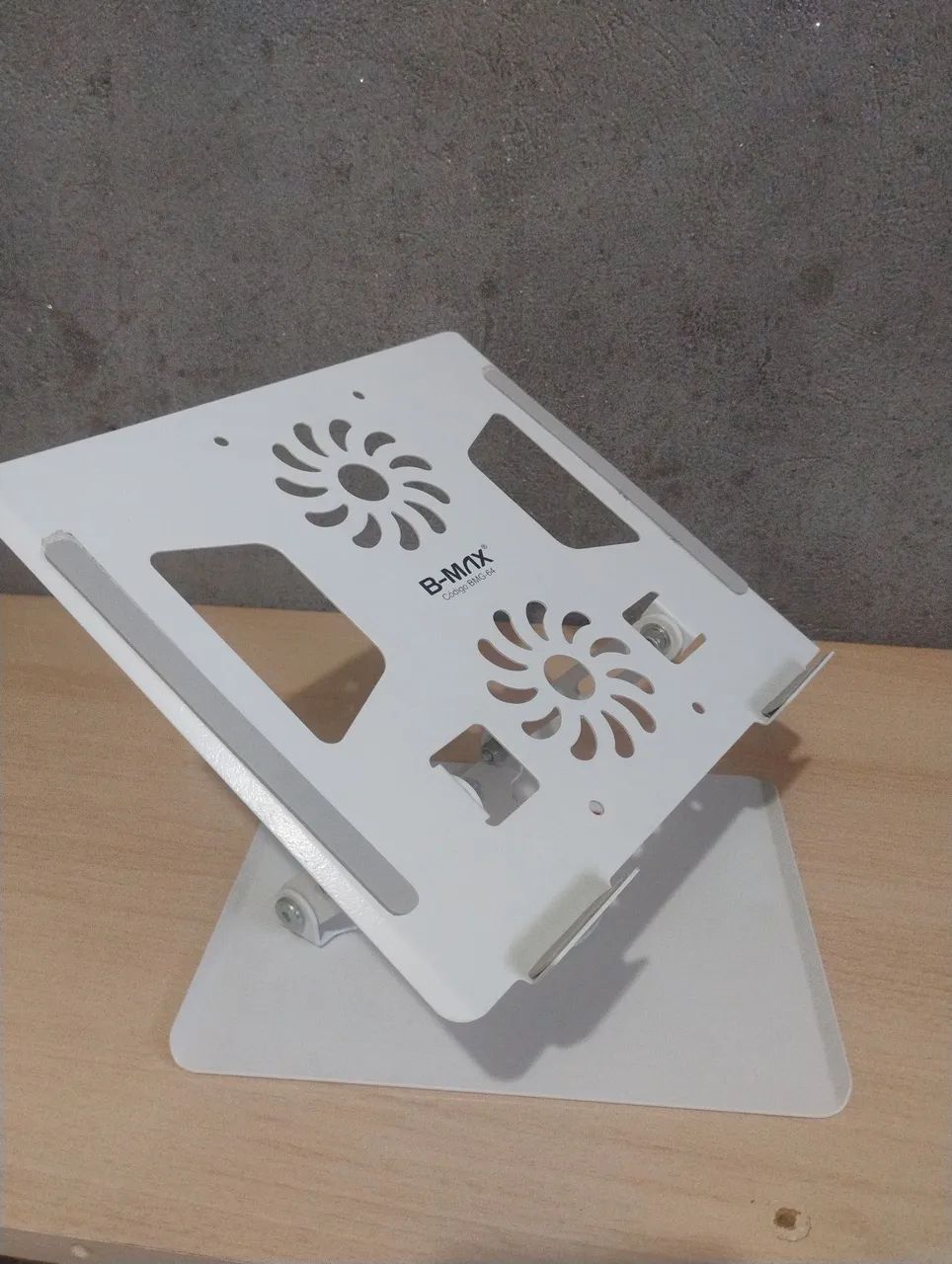 Suporte branco para notebook  - Foto 2