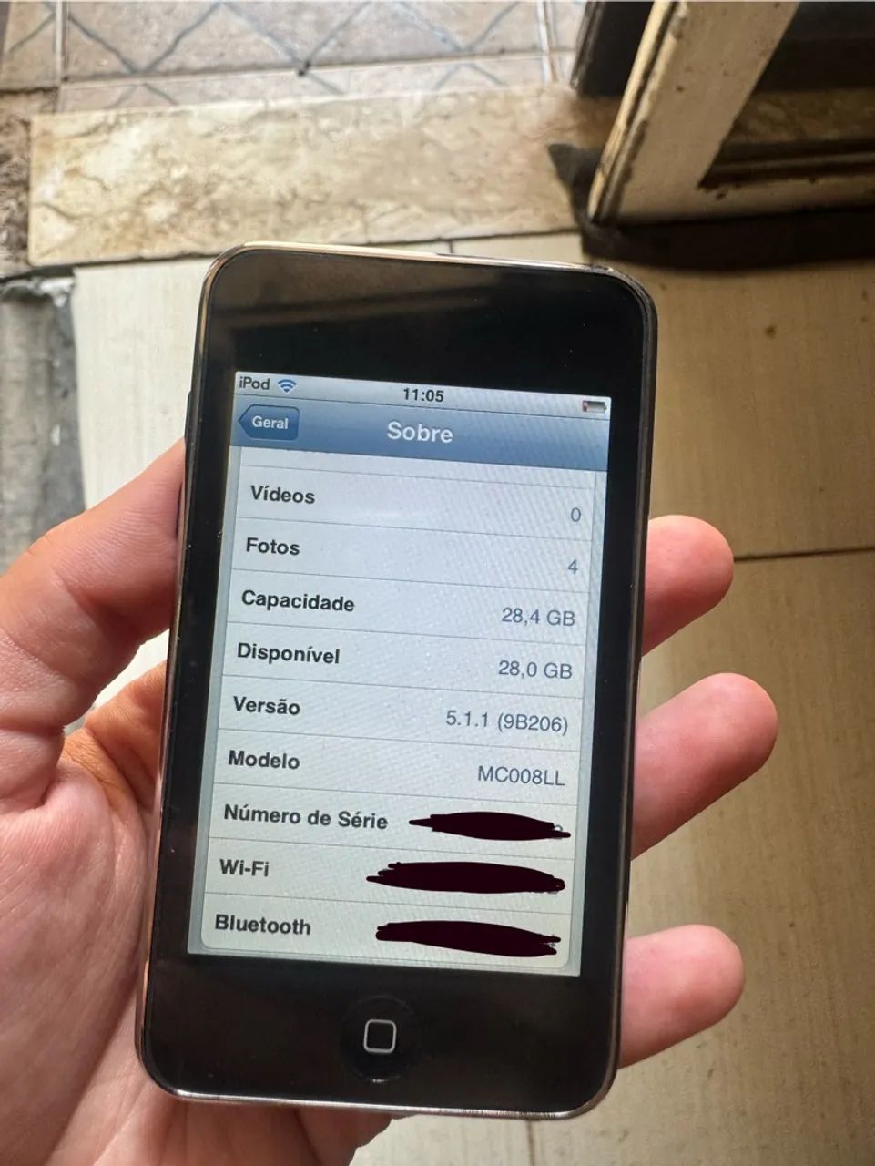 iPod Touch 3ª Geração 32 GB A1318 + caixa e acessórios - Foto 5