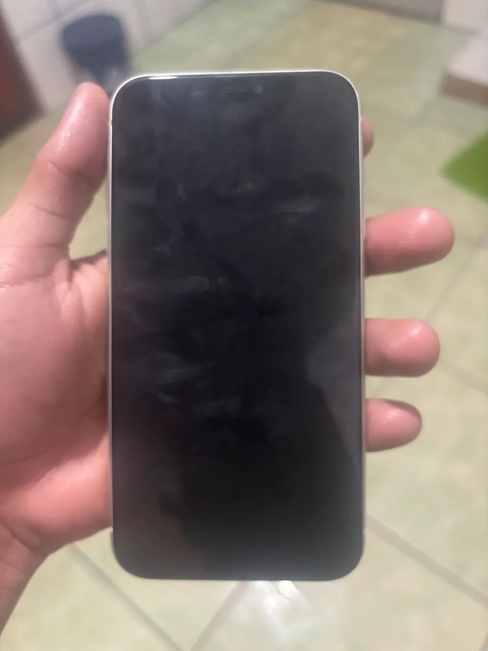 iPhone 11 semi novo  - Foto 2