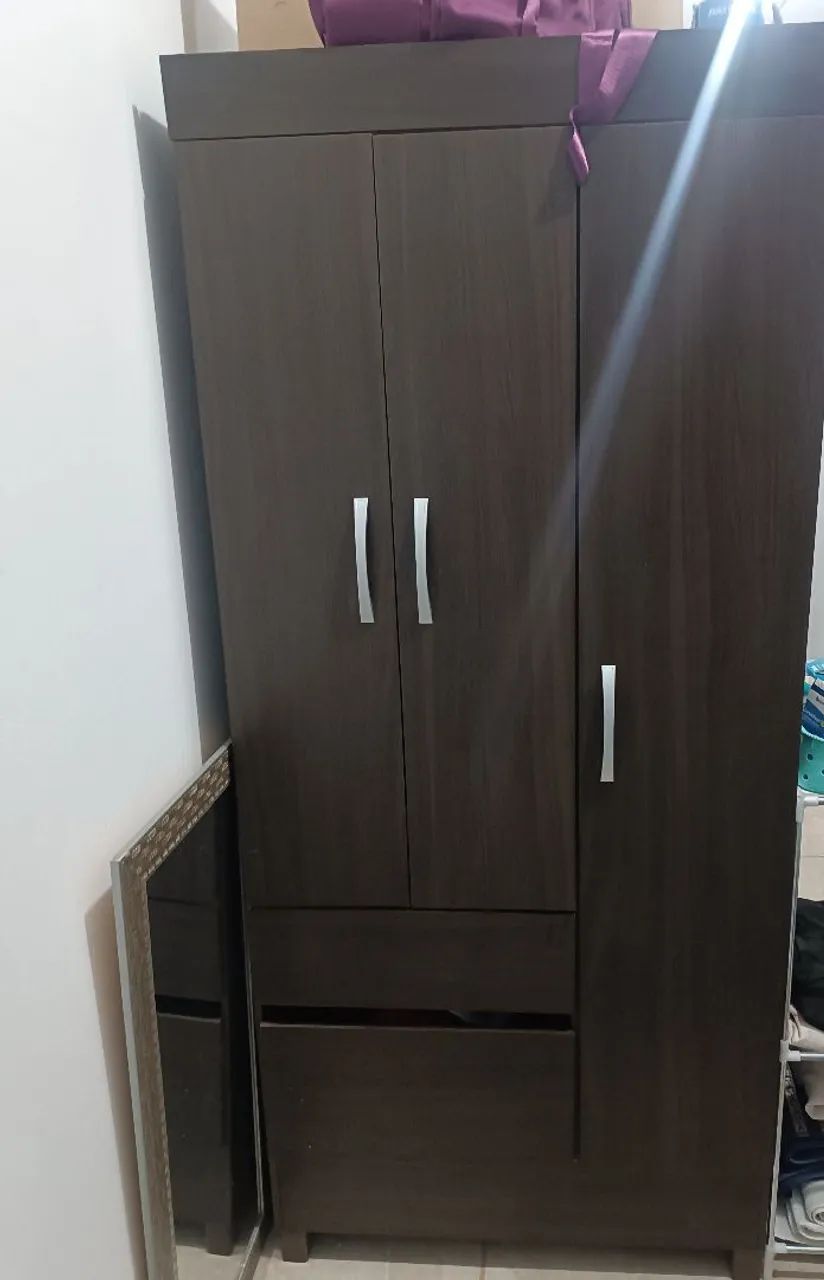 Guarda-roupa Solteiro