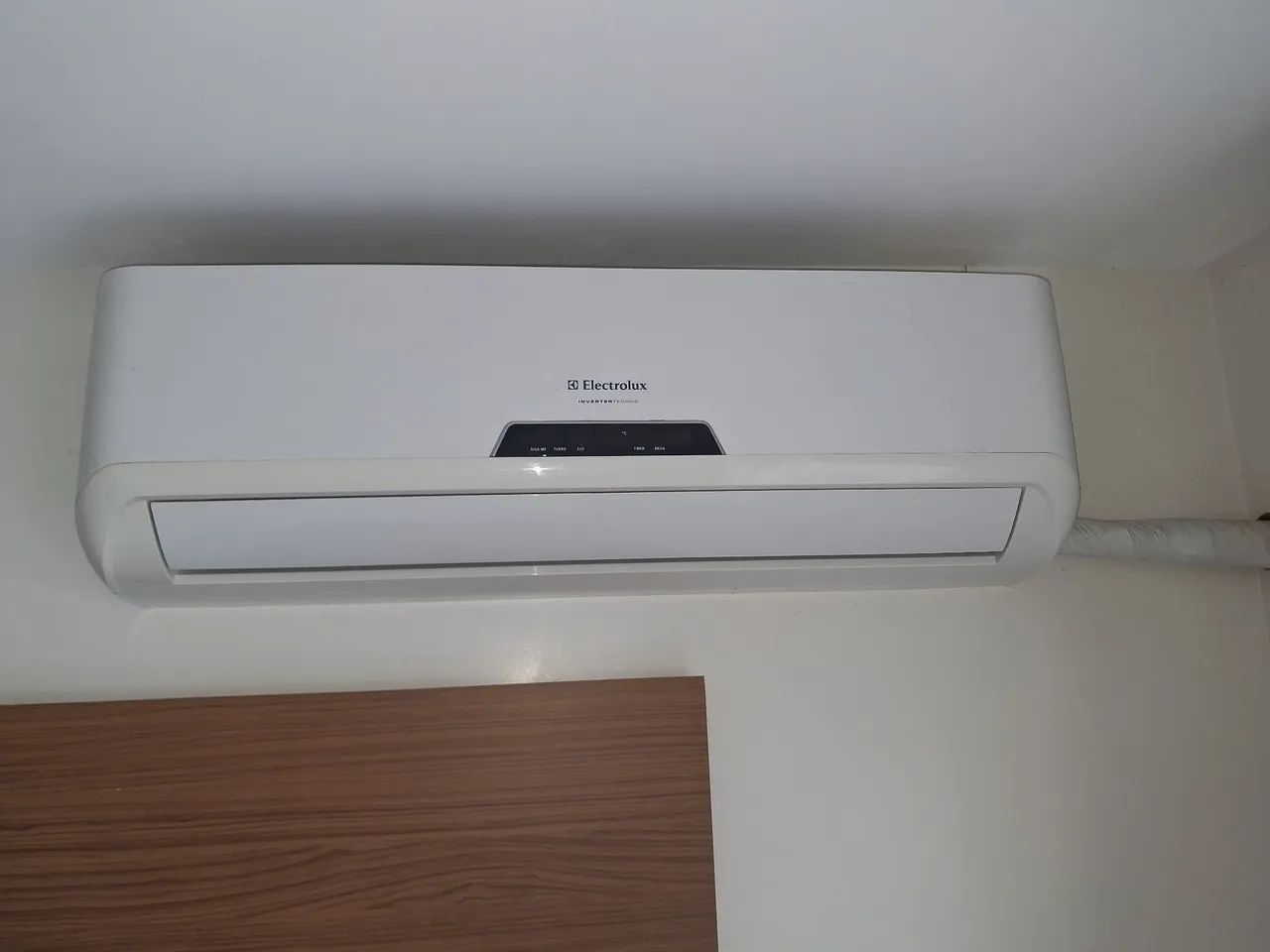 Ar split inverter 22 mil btus electrolux