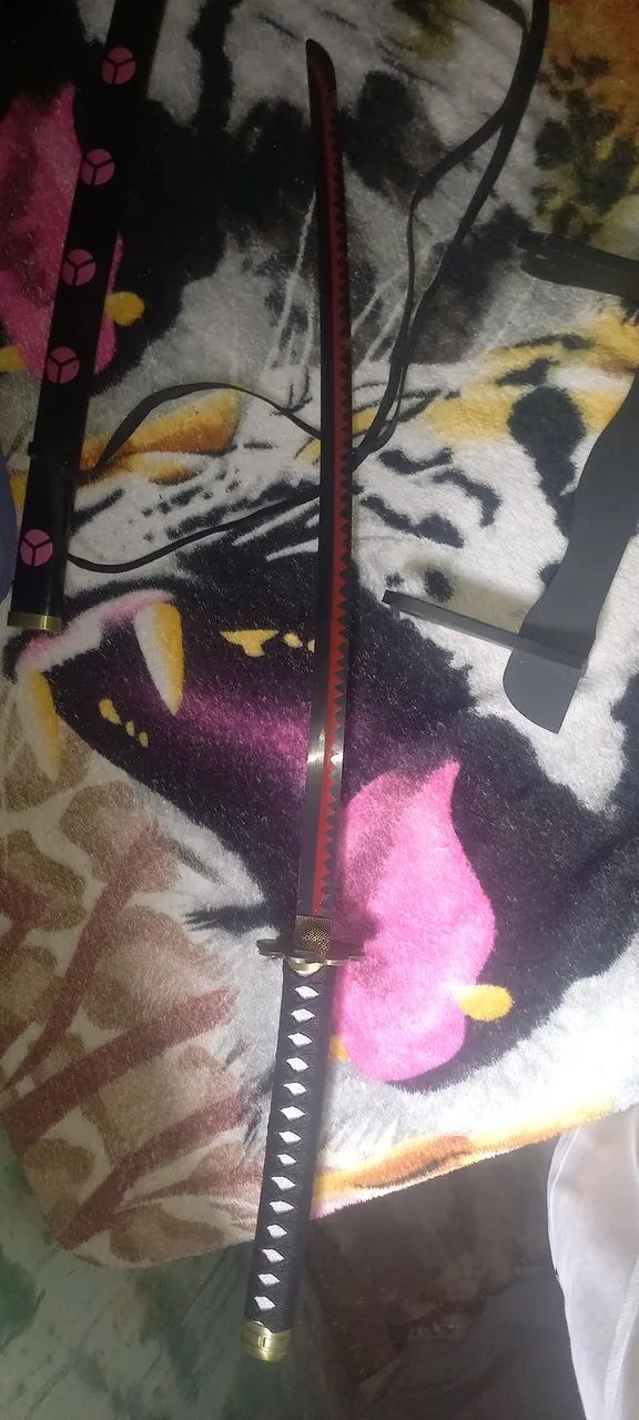 Espada katana Zoro cosplay e decoração  - Foto 2
