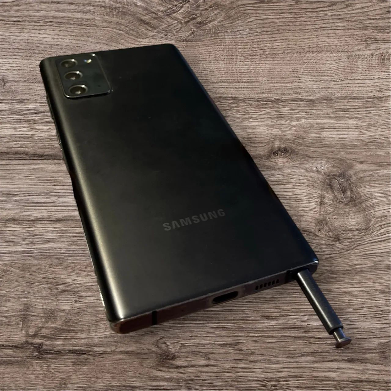 Celular note 20 