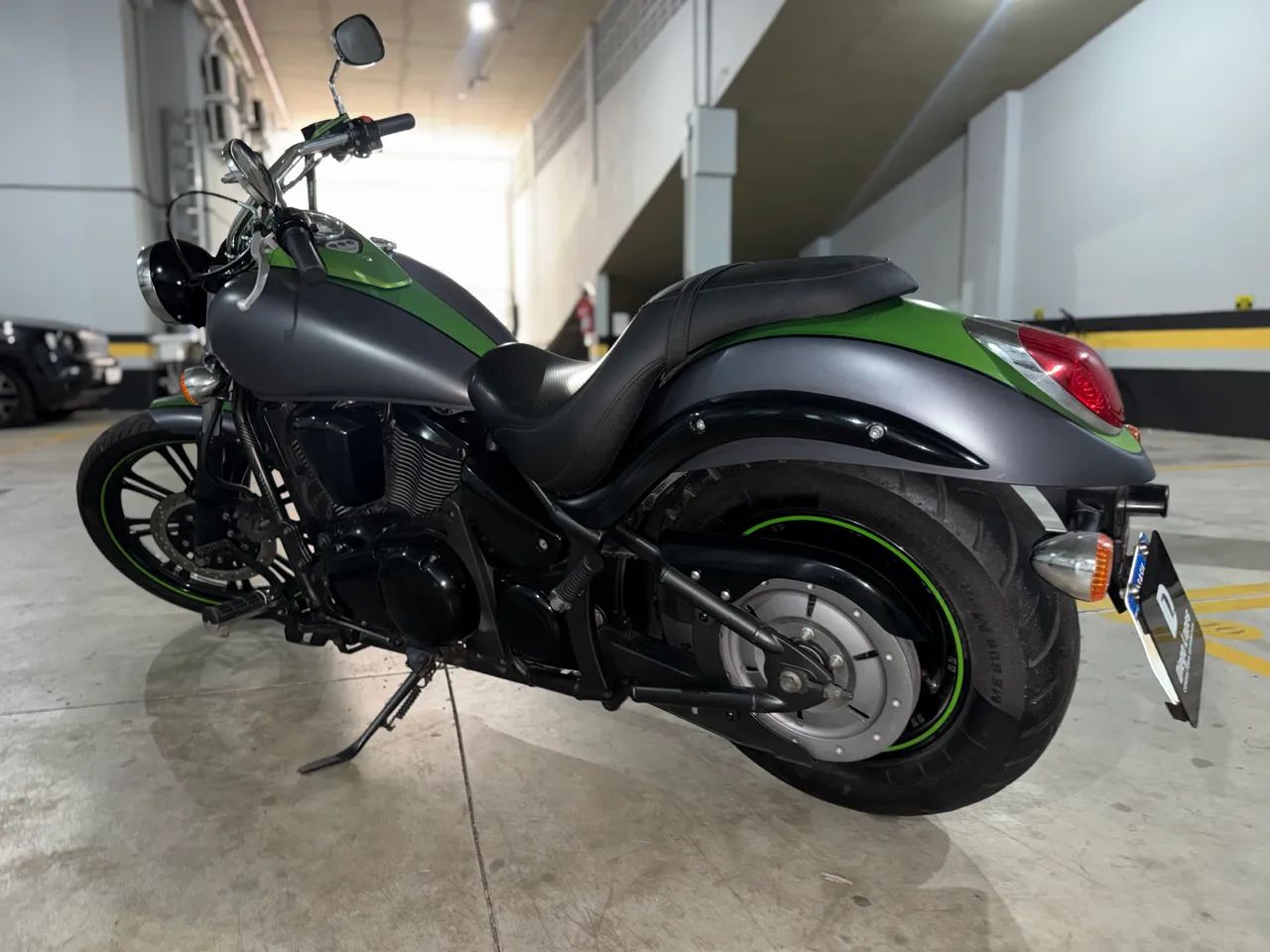 Kawasaki Vulcan 900 Custom  - Foto 4