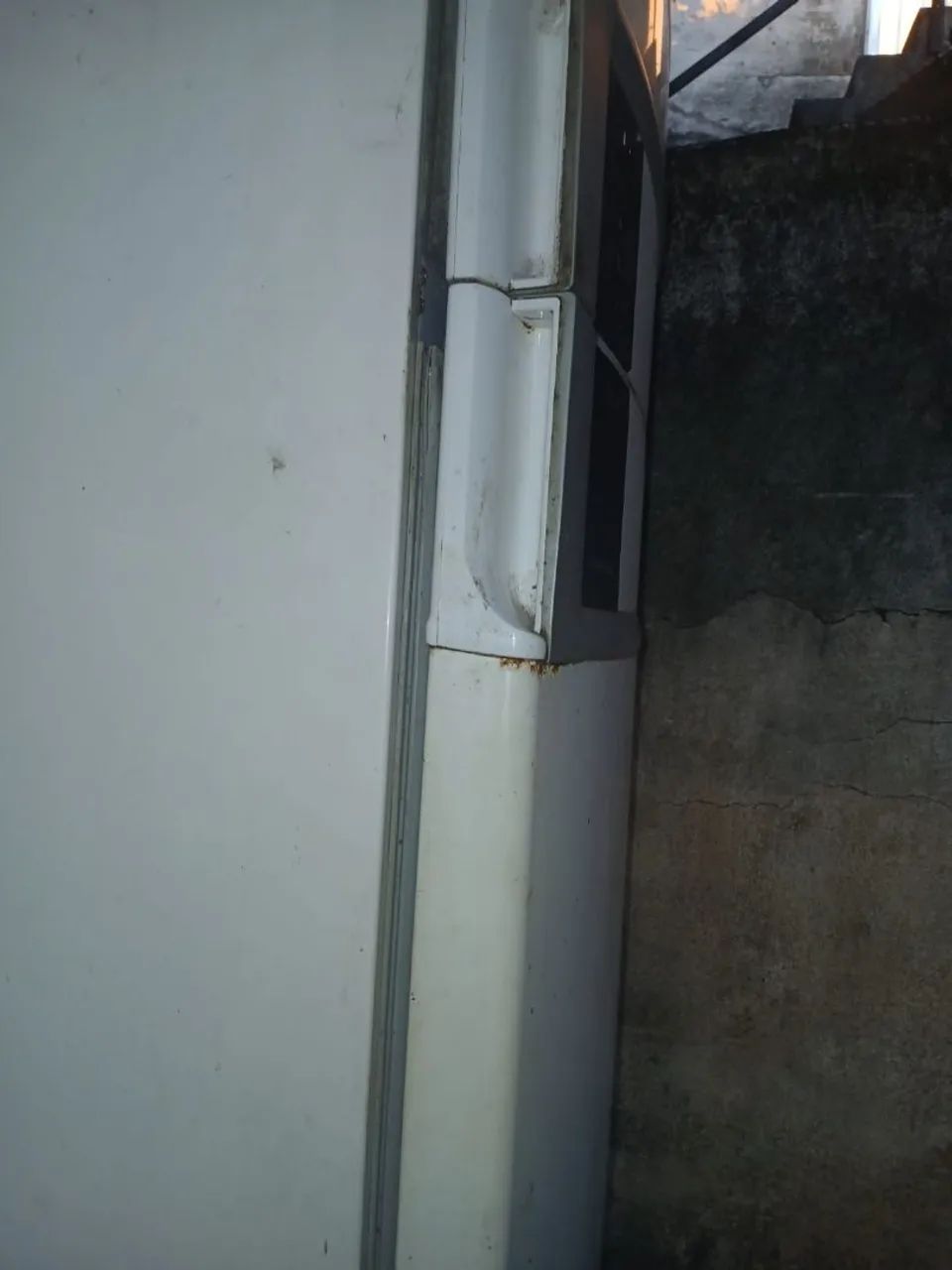 Vendo geladeira nova sem o motor - Foto 4