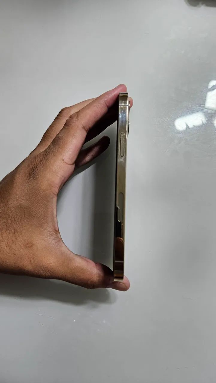Iphone 12Pro 256 Gold - Foto 3