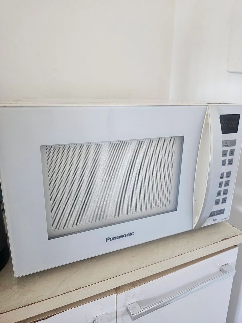 Microondas Panasonic 50R$
