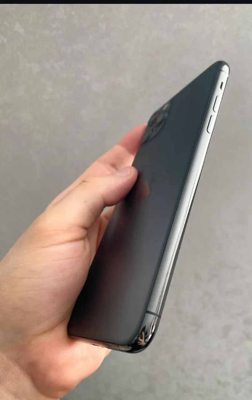IPHONE 11 PRO MAX 256GB - BATERIA 100% - Foto 3