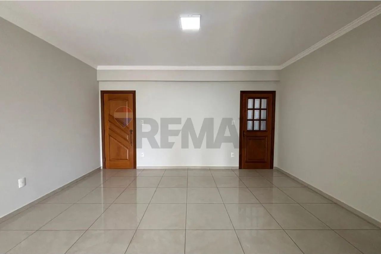Apartamento com 2 dormitórios e 1 suíte à Venda no Edifício La Villette em Passos, MG! Loc - Foto 4