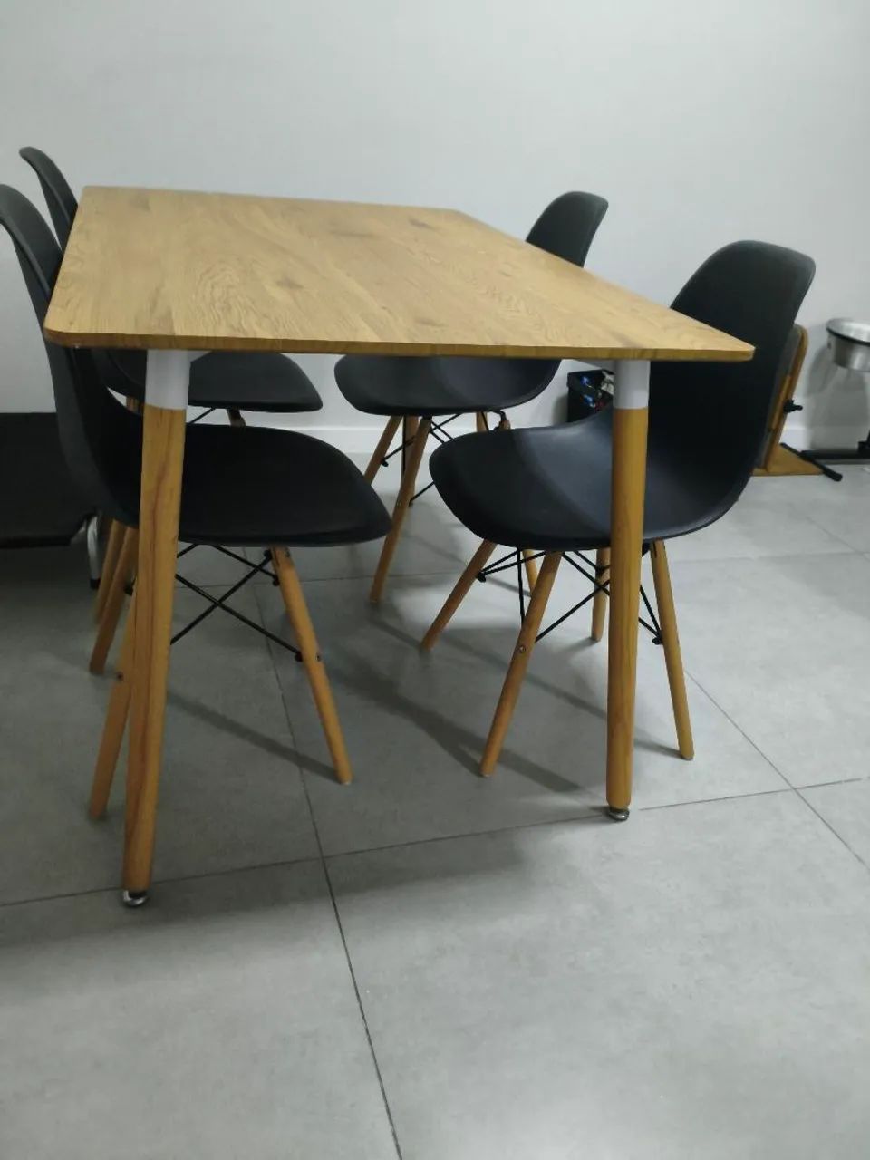Mesa de jantar com 4 cadeiras  - Foto 3