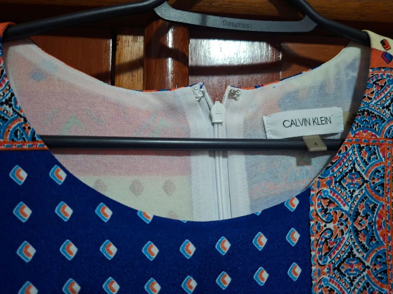 Vestido Calvin klein multicolorido  - Foto 4