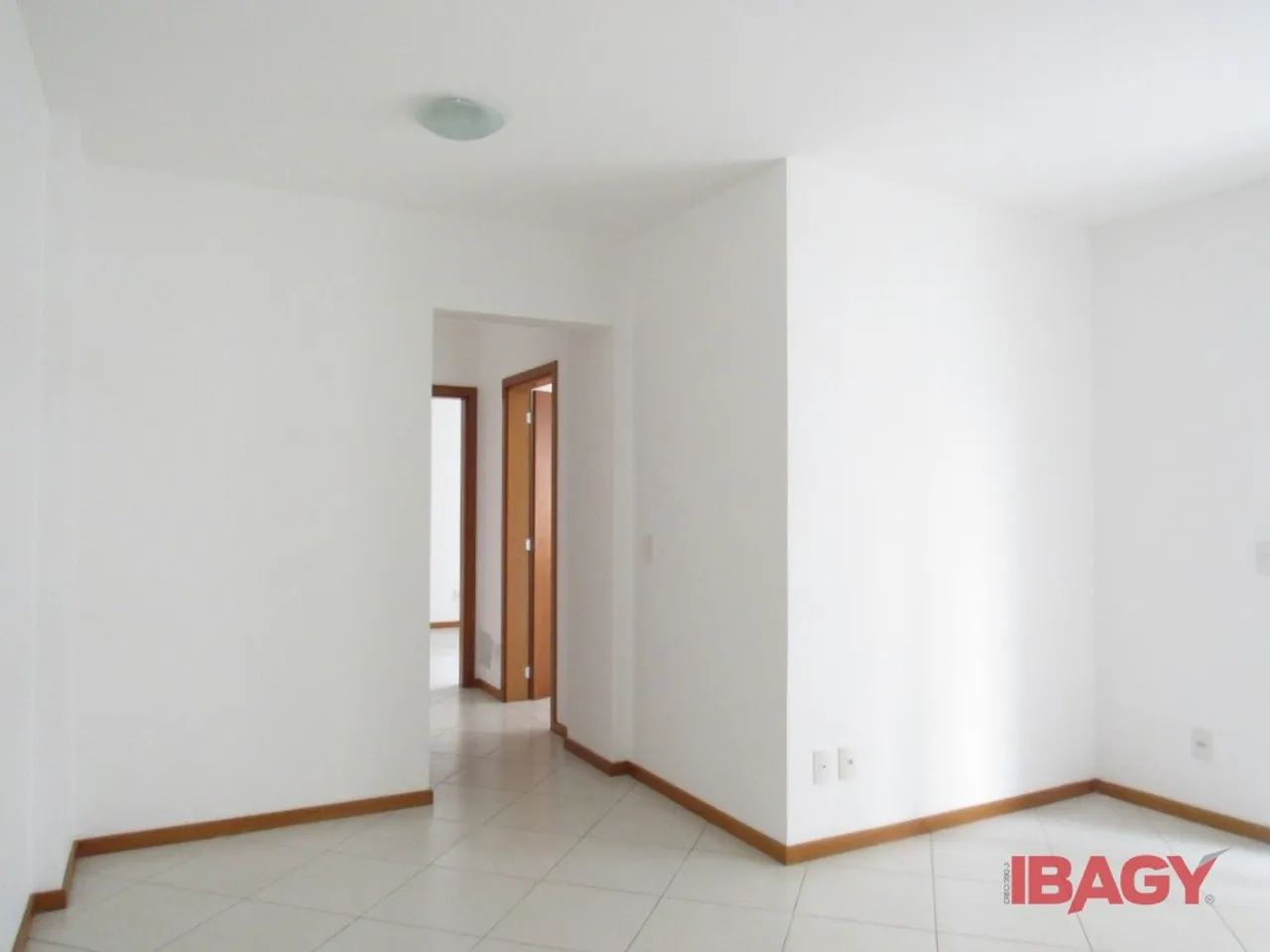 Excelente Apartamento 2 dormitório(s) em Agronômica - Florianópolis - Foto 4