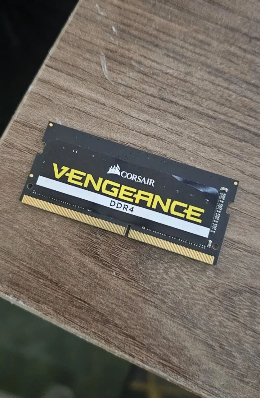 Memoria Corsair 8 GB ddr4/ notebook