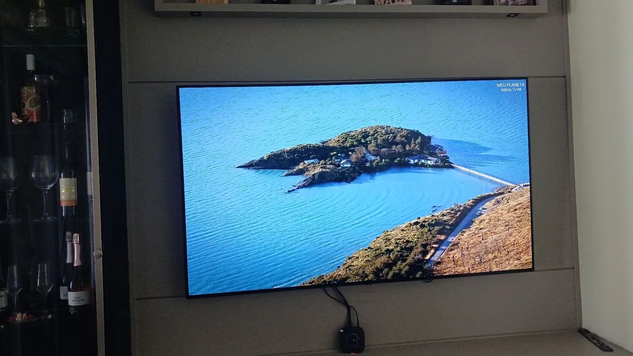 TV OLED 65 POLEGADAS COM PEQUENO DETALHE NA TELA - Foto 5