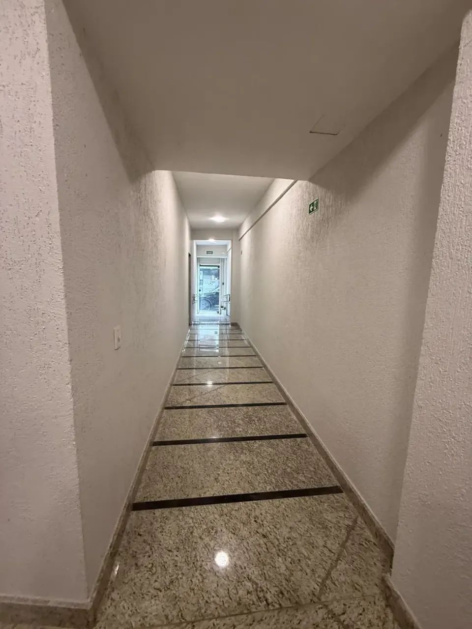 Prédio para aluguel 450 m2 com 9 salas - Centro - Macaé - RJ - Foto 3