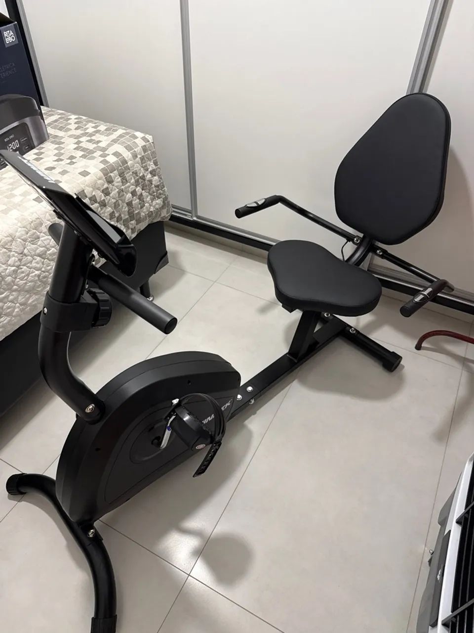 Bicicleta ergométrica horizontal Winnek