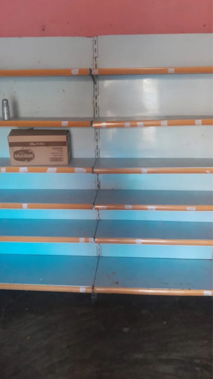 ? VENDO 10 PRATELEIR! - Foto 2