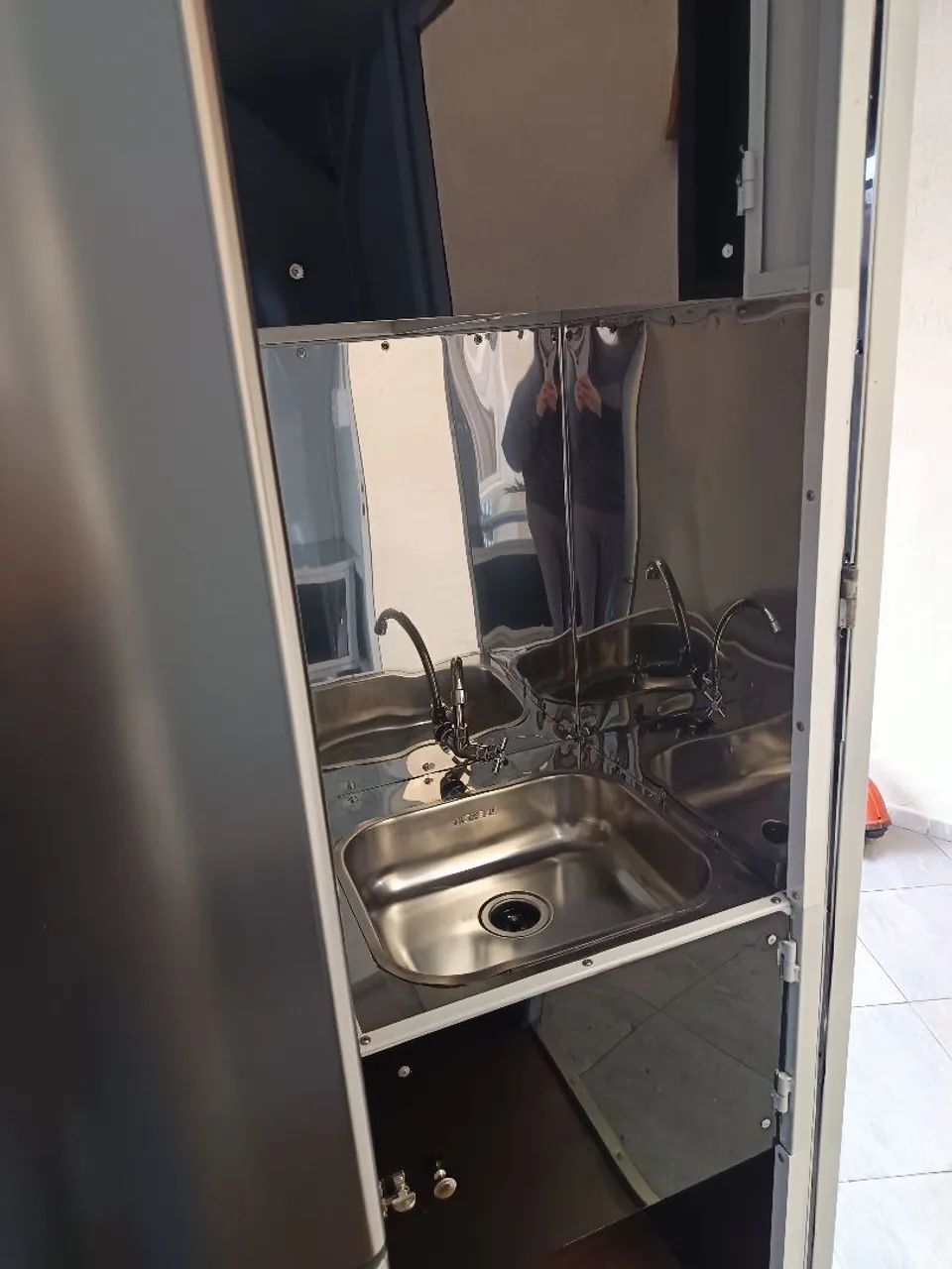 Trailer novo com vitrine refrigerada  - Foto 3