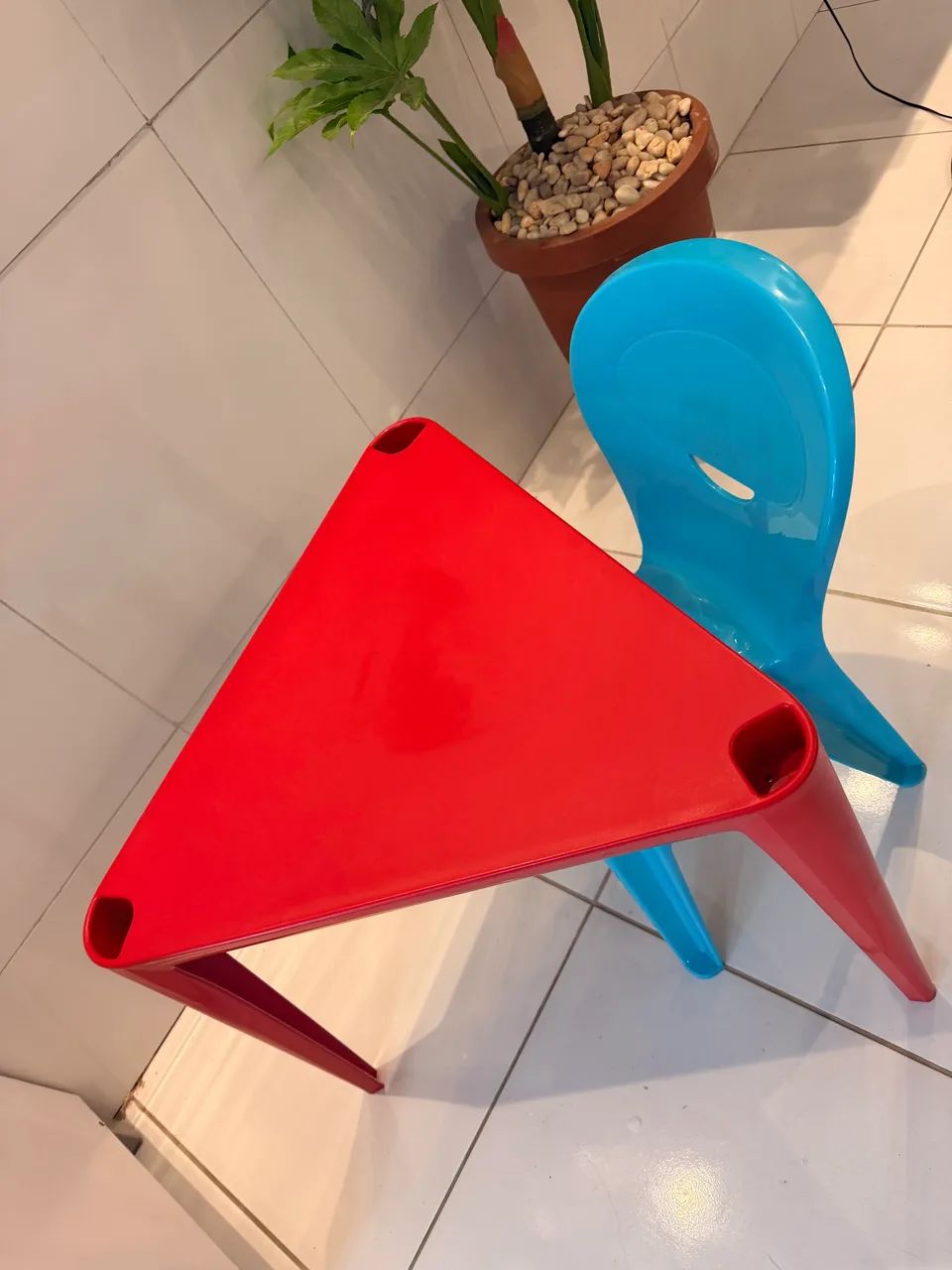 Mesinha e cadeirinha infantil Tramontina 