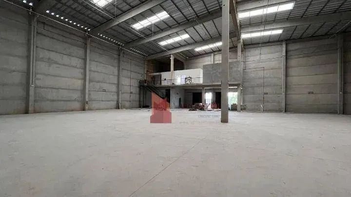 ALUGUEL: ARMAZÉM LOGÍSTICO 1100 METROS PRÓXIMO DA BR-101.