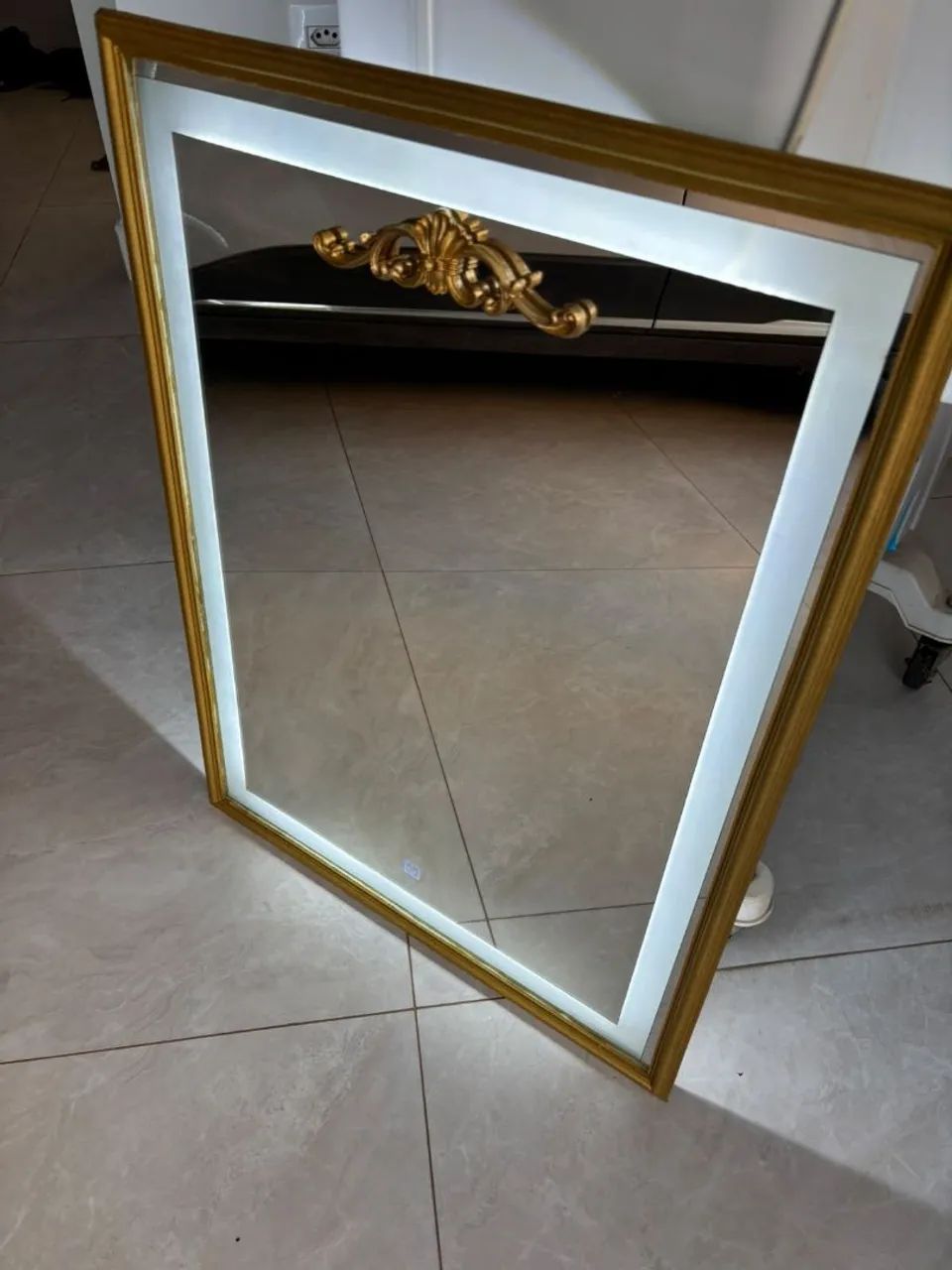 Espelho estilo vitoriano 60x80 com led - Foto 3