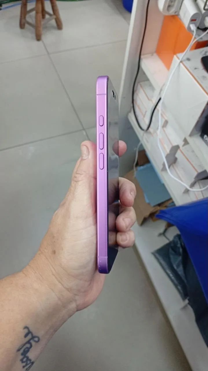 iPhone 16  - Foto 3