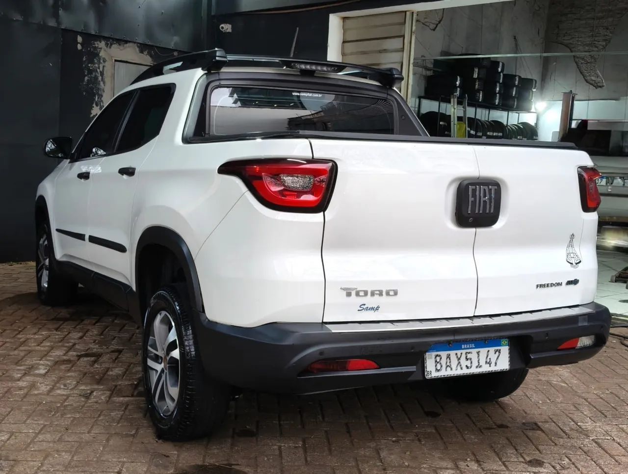 Fiat Toro Freedom 1.8 16V Flex Aut. 2017 - Foto 5