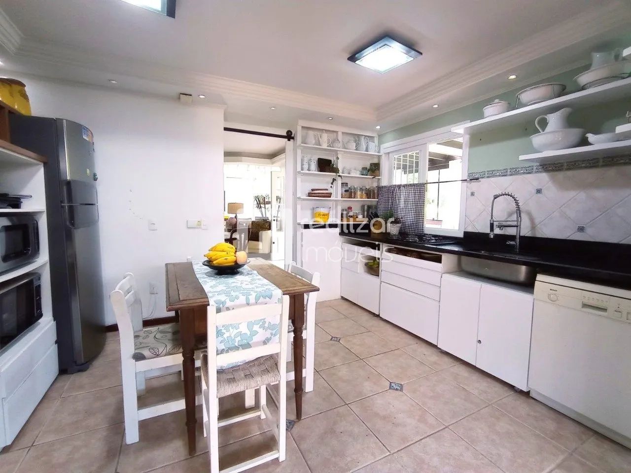 Casa de 4 quartos no Bairro Jurerê - Florianópolis - Foto 5