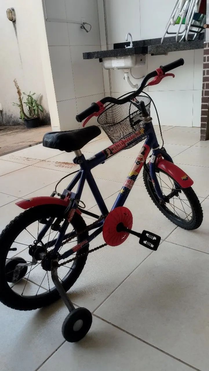 Bicicleta seminova infantil 