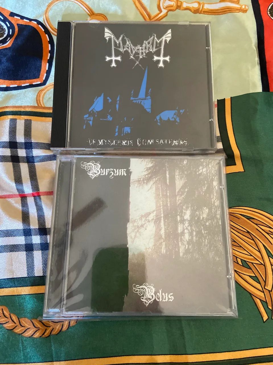 Lote de CD?s Kanye, Mayhem e outros - Foto 5