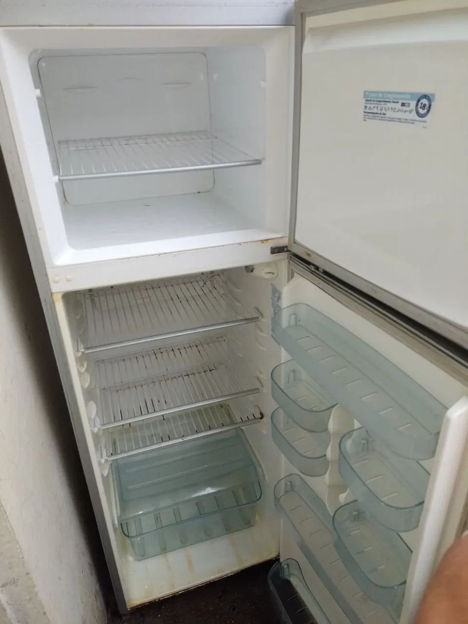 Geladeira usada mas em ótimo estado  - Foto 2