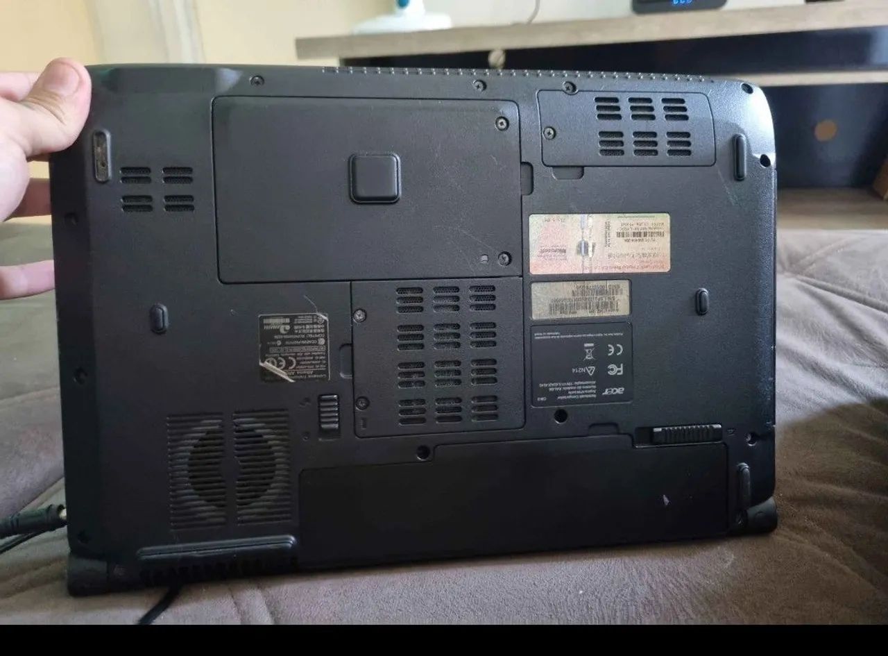 Notebook Acer 120SSD E WINDOWS 10 - Vendo Ou Troco  - Foto 2