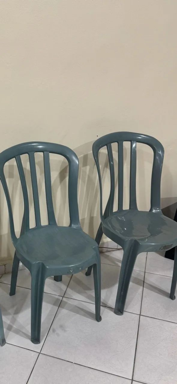 Cadeiras de platico suporta 180ks  - Foto 3