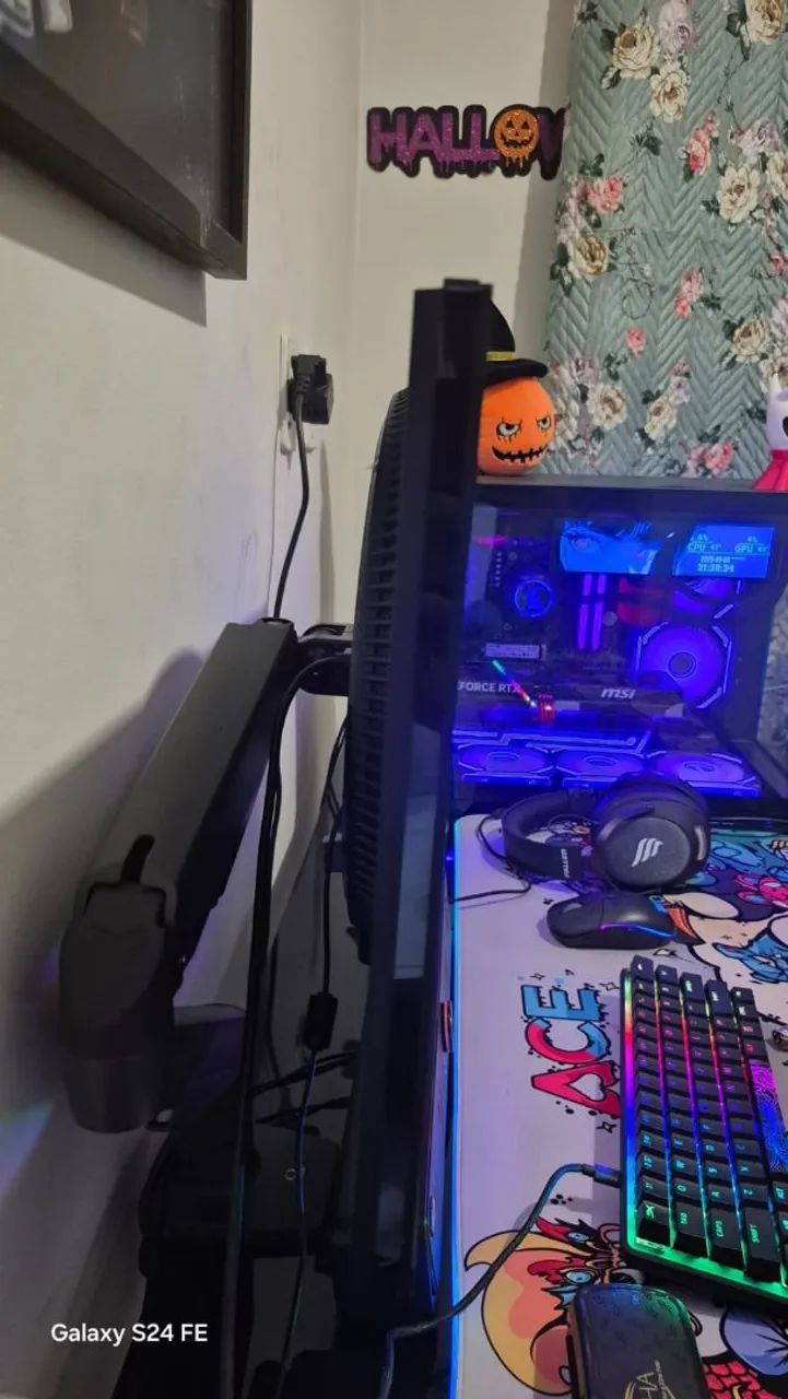 Monitor LG Ultra Gear 27 180hz 1ms - Foto 2