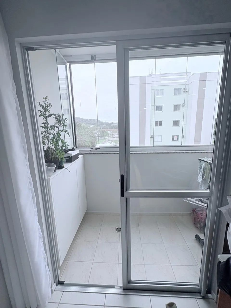Vendo porta de vidro de alumínio  - Foto 2