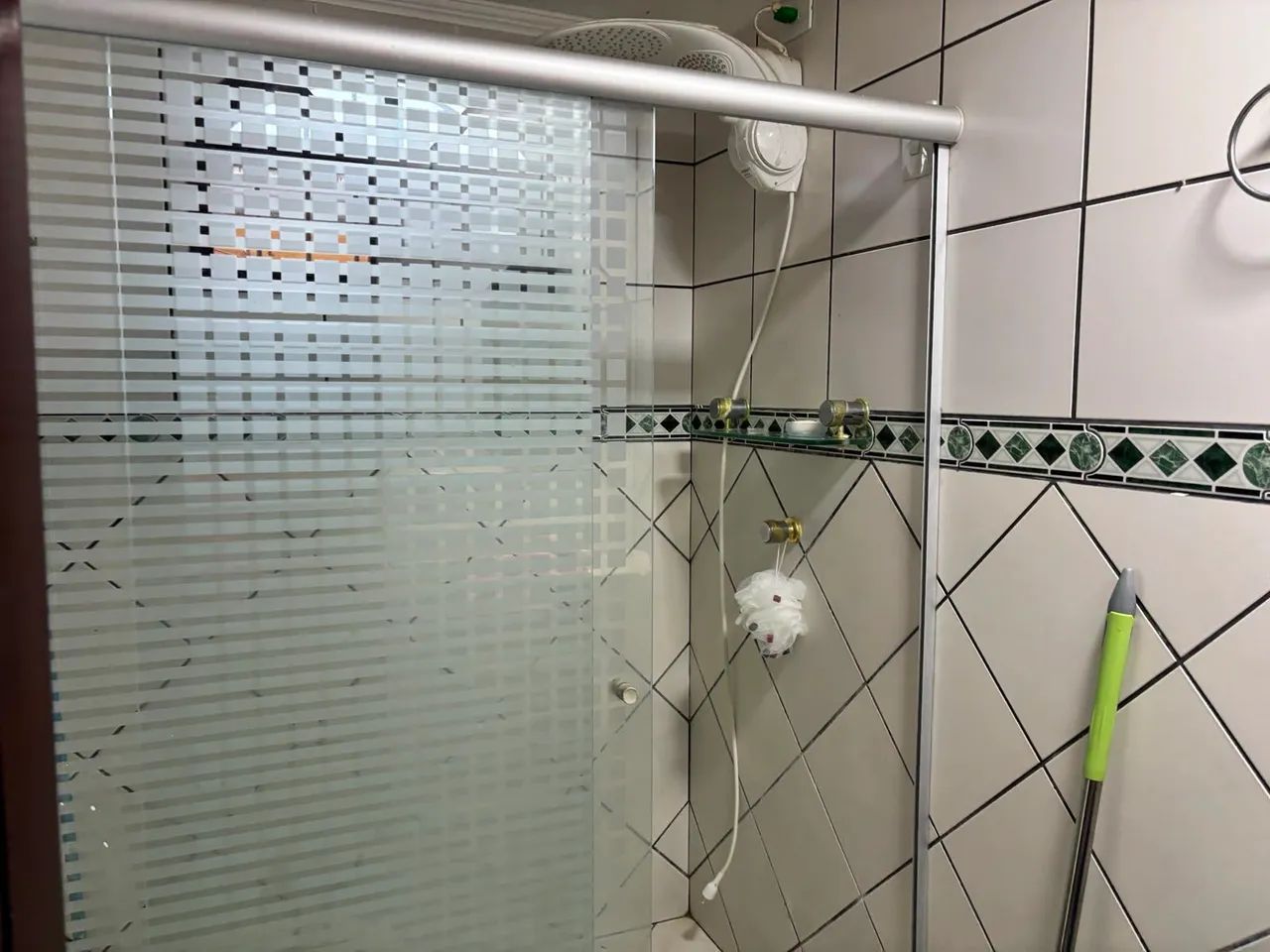 Vendo casa.Tratar direto com o proprietário  - Foto 4