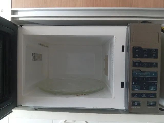 Microondas novo. - Foto 4