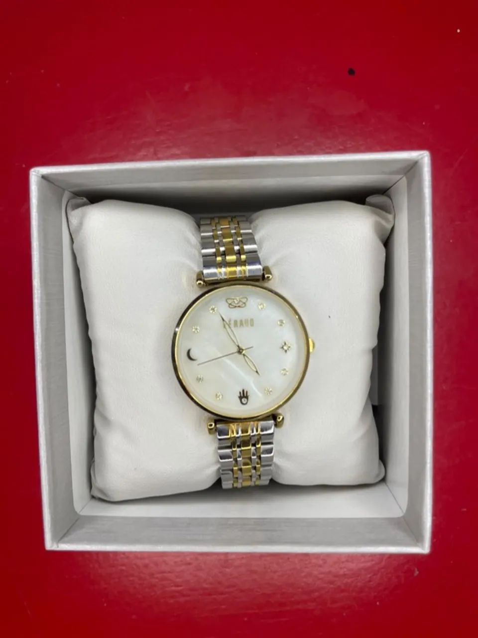 Relógio feminino analógico com pulseira bicolor