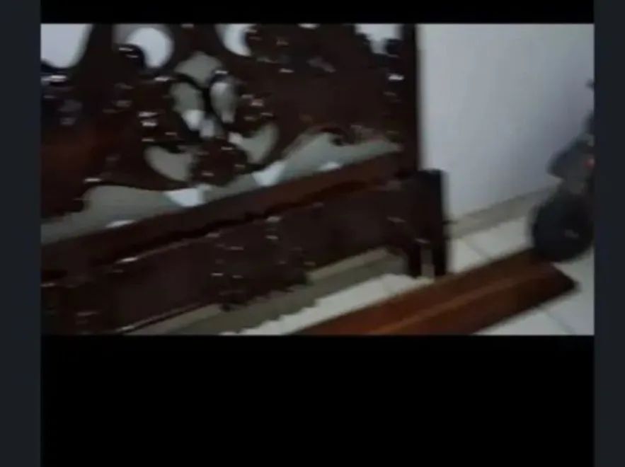 Cama de casal de madeira  - Foto 3