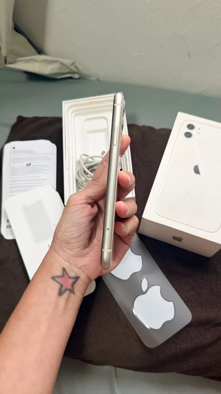 Iphone 11 BRANCO 128GB - Foto 4