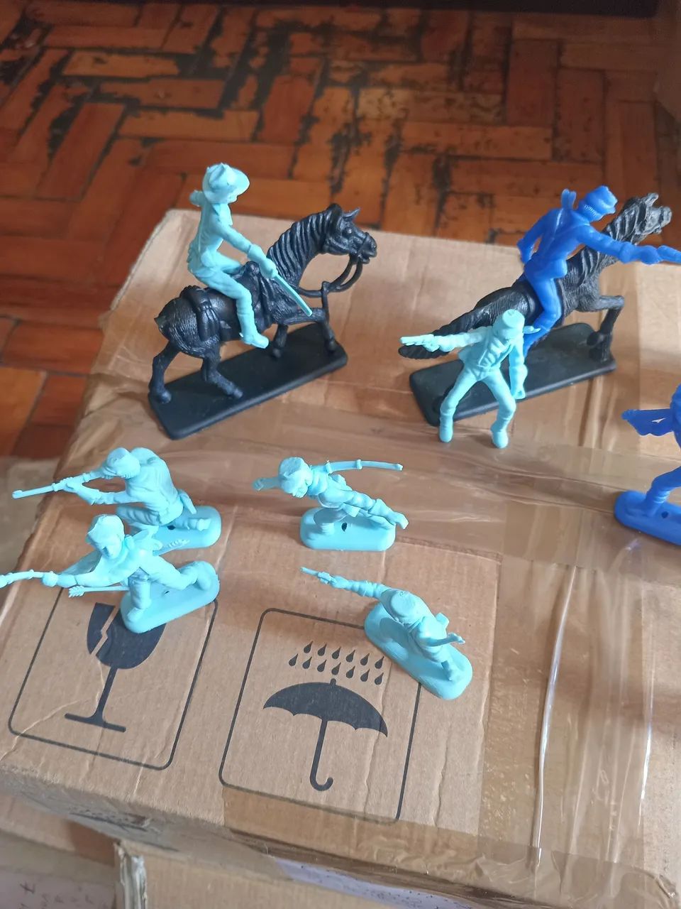 Forte Apache Gulliver só bonecos - Foto 2