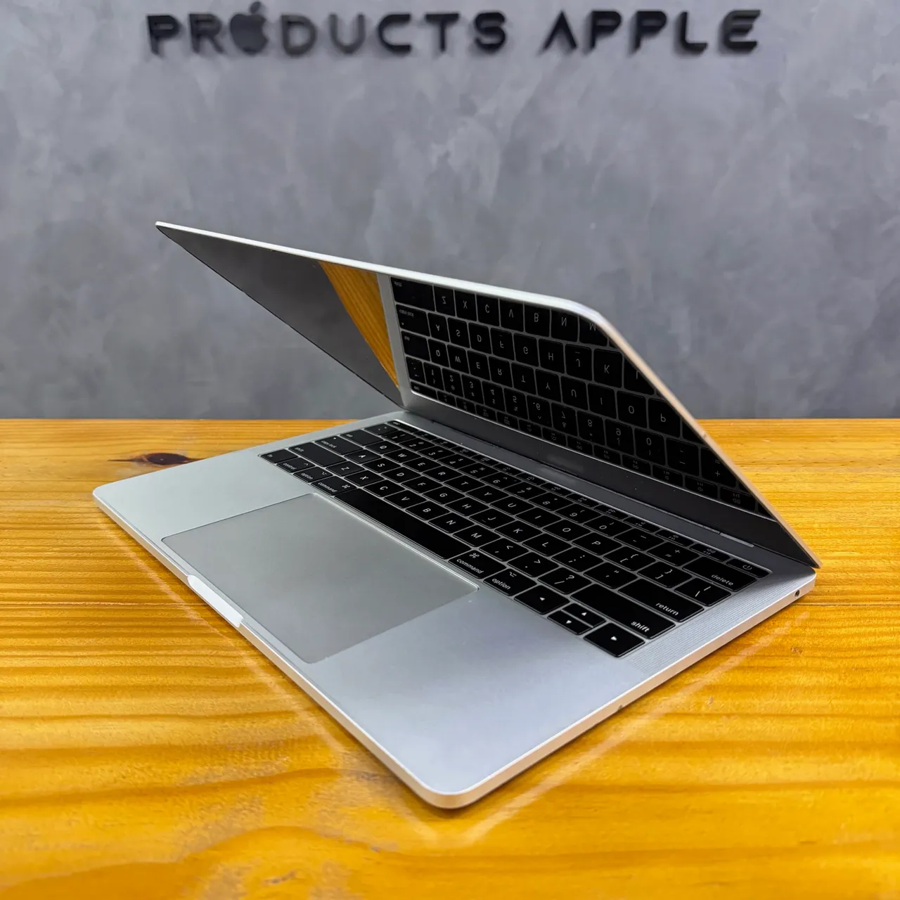 macbook pro i5 8gb 128gb