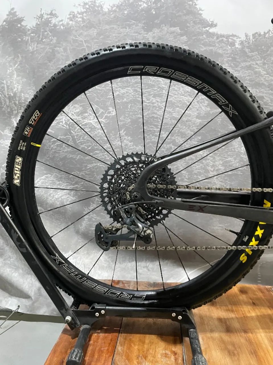 EDRO RANGE EX SEMINOVA - FULL CARBON | SRAM X01 - Foto 5
