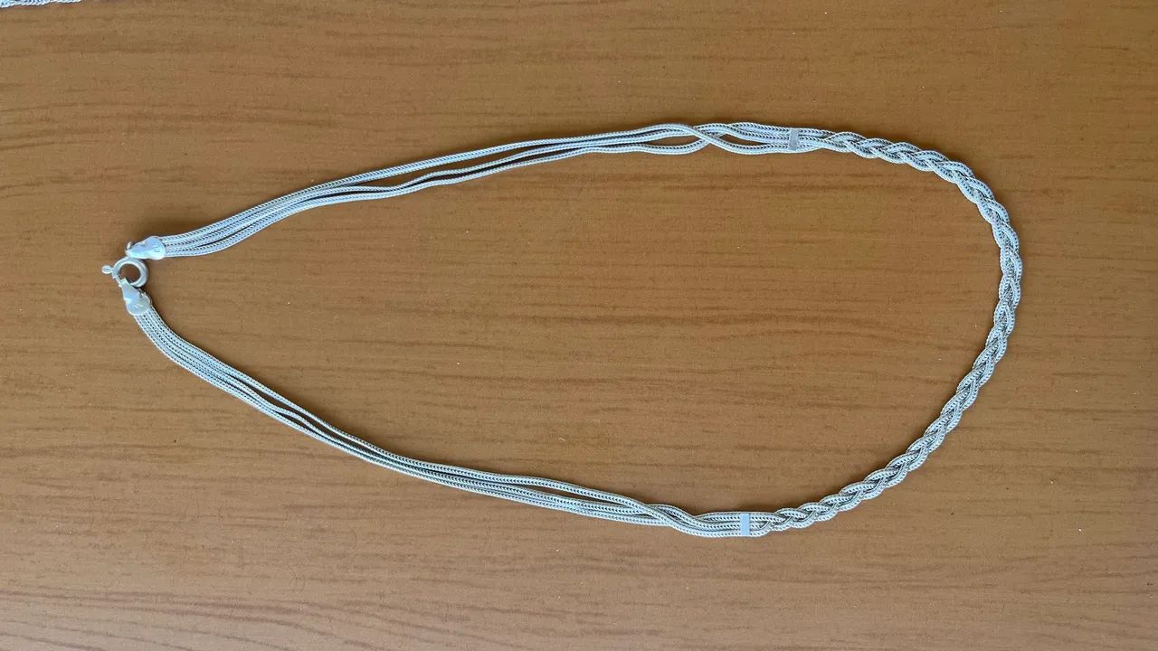 Colar cordão prata trançado 3 tiras 